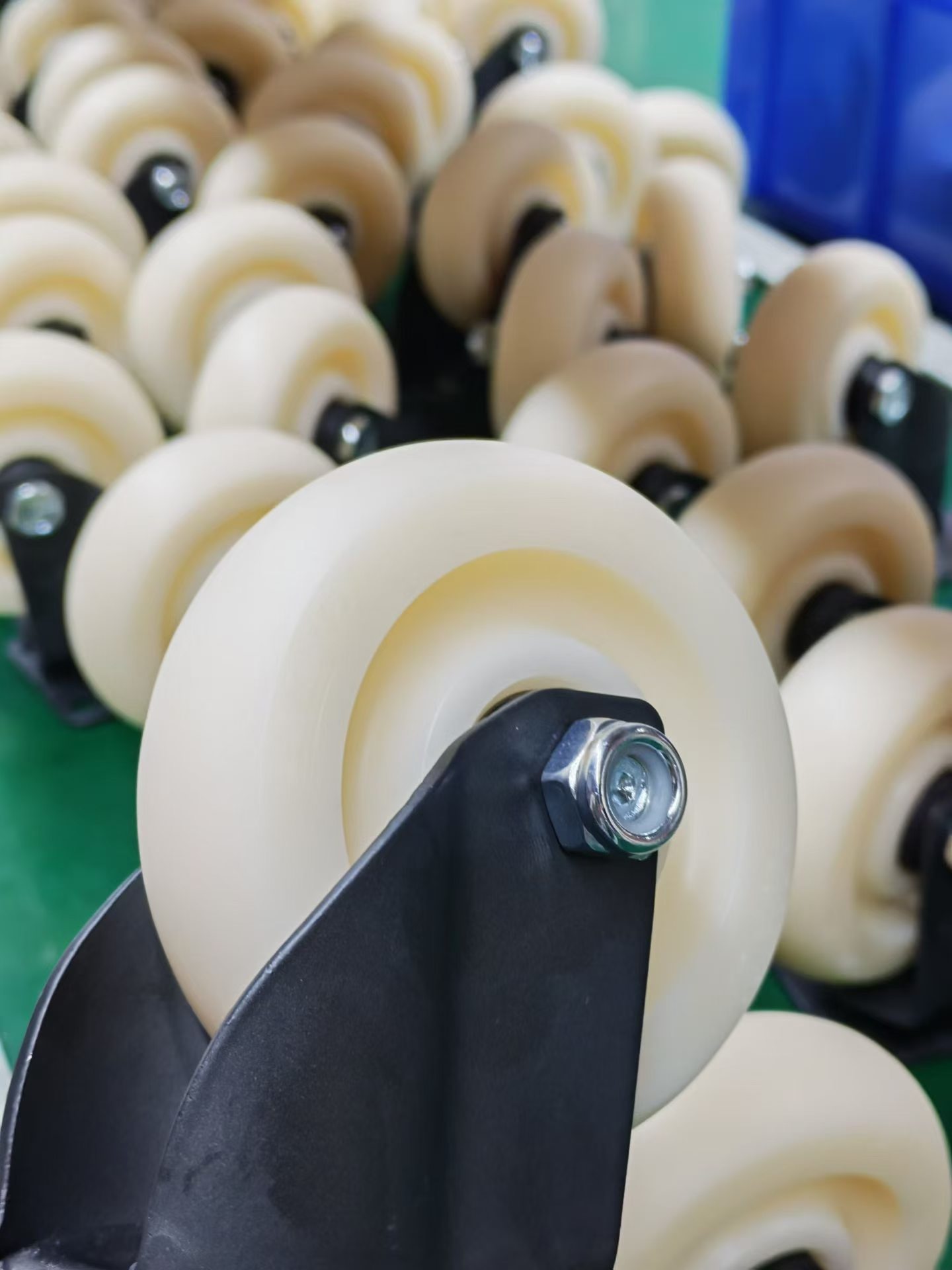 Ruedas industriales de nylon